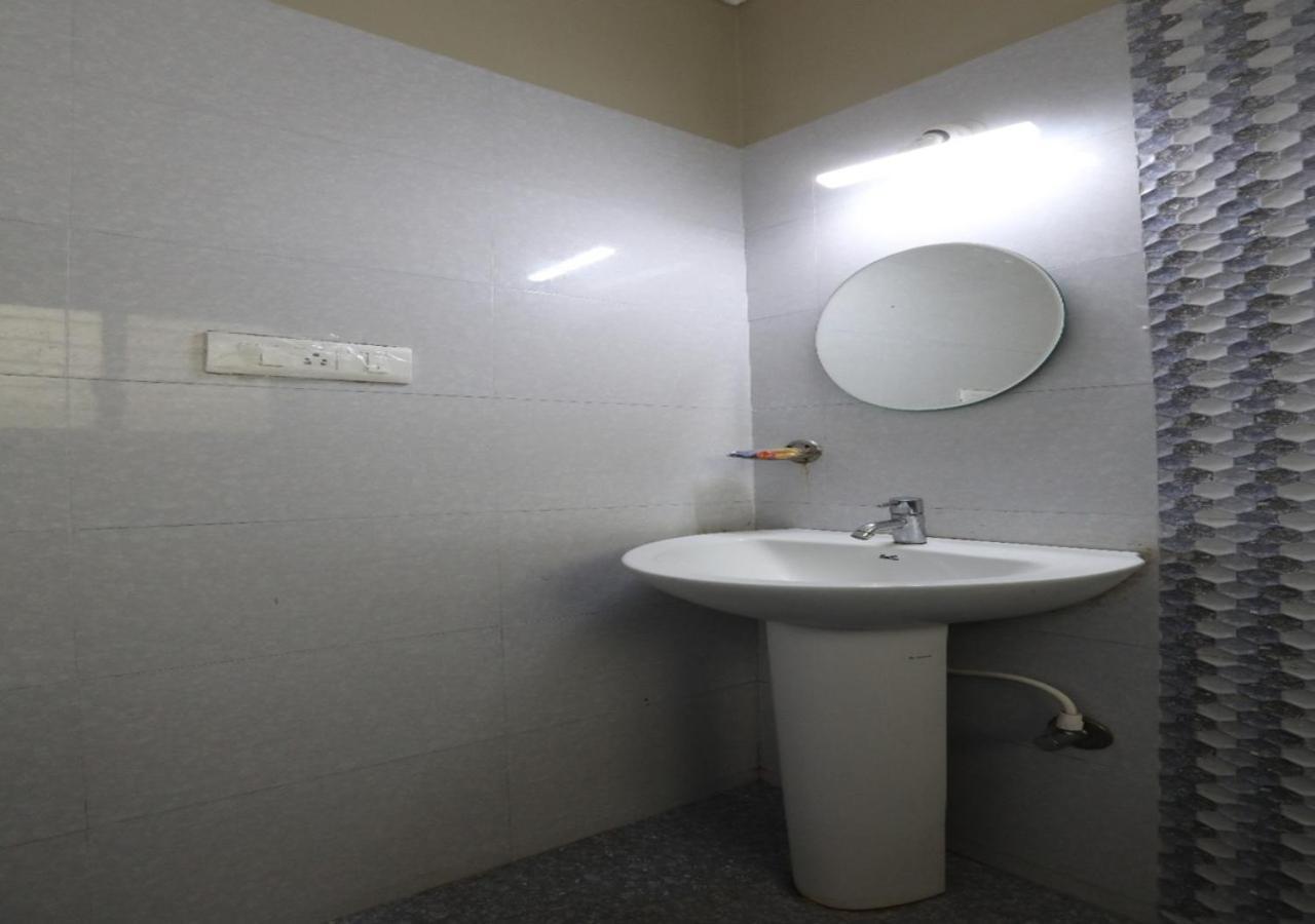 Hotel The Green Orchid Mysore Extérieur photo
