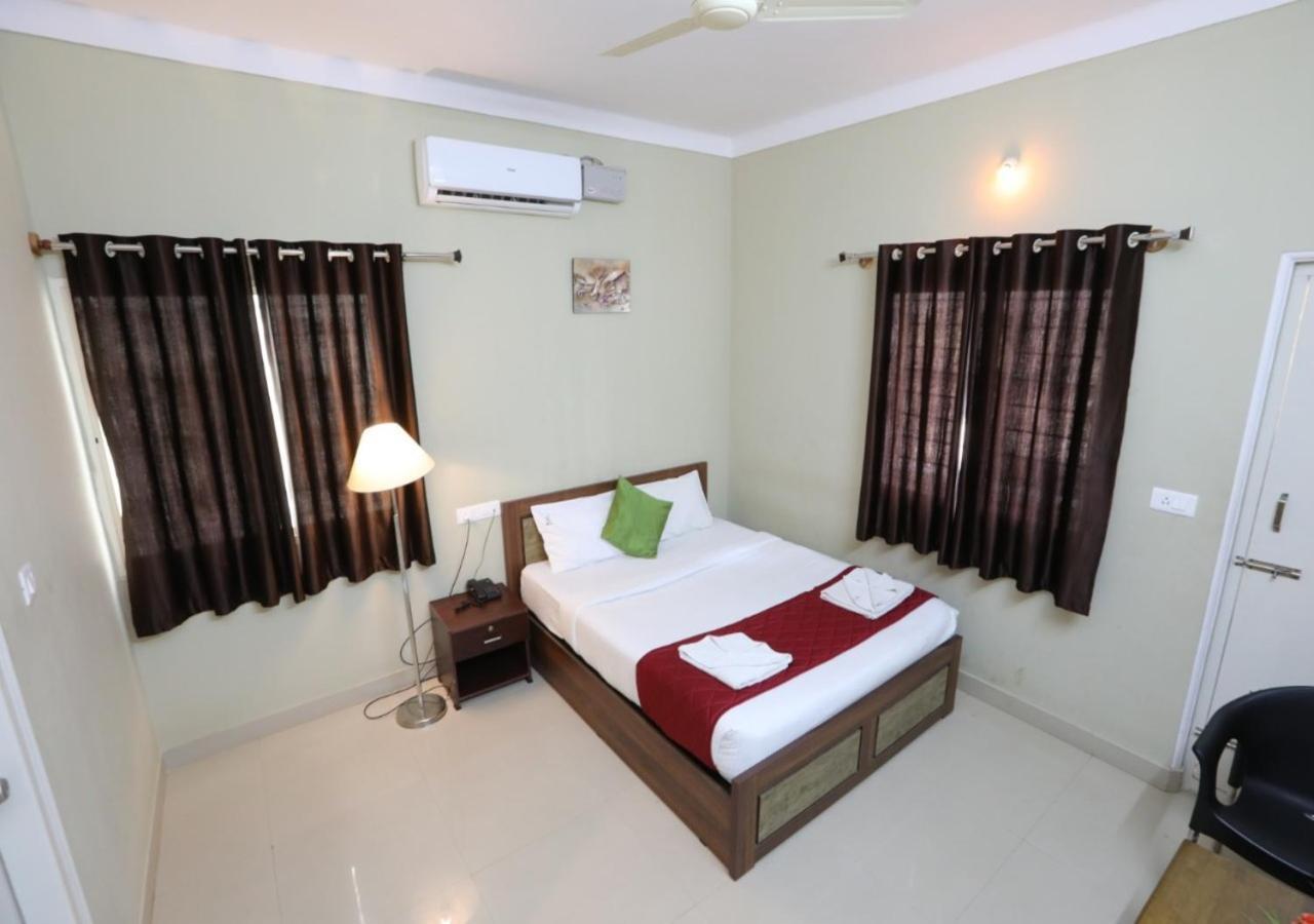 Hotel The Green Orchid Mysore Extérieur photo